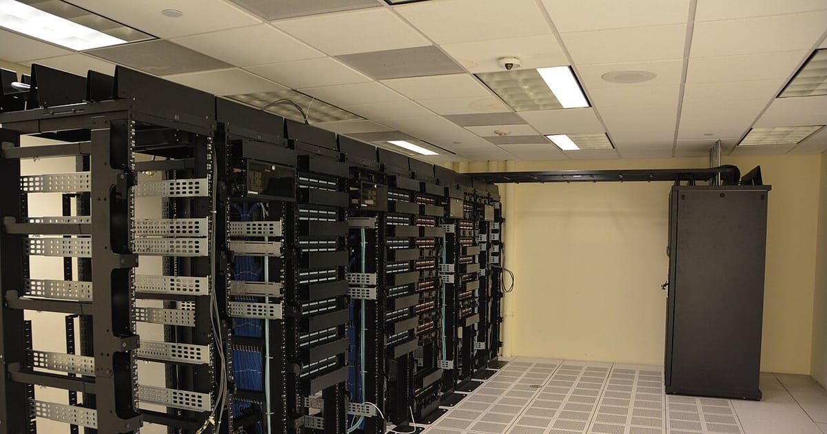 Datacenter Server Racks (22370909788)